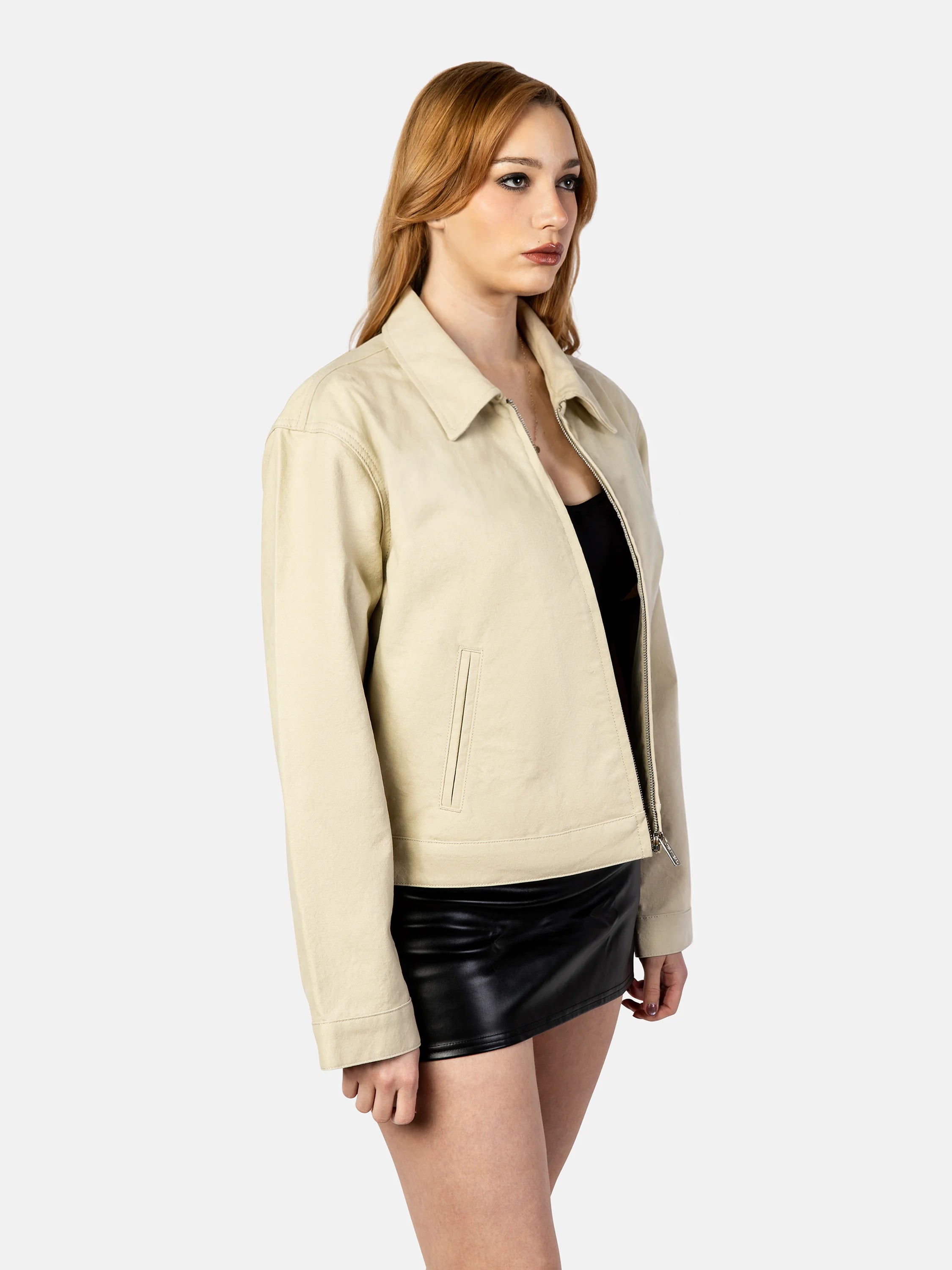 Liz (5'9) is wearing S.