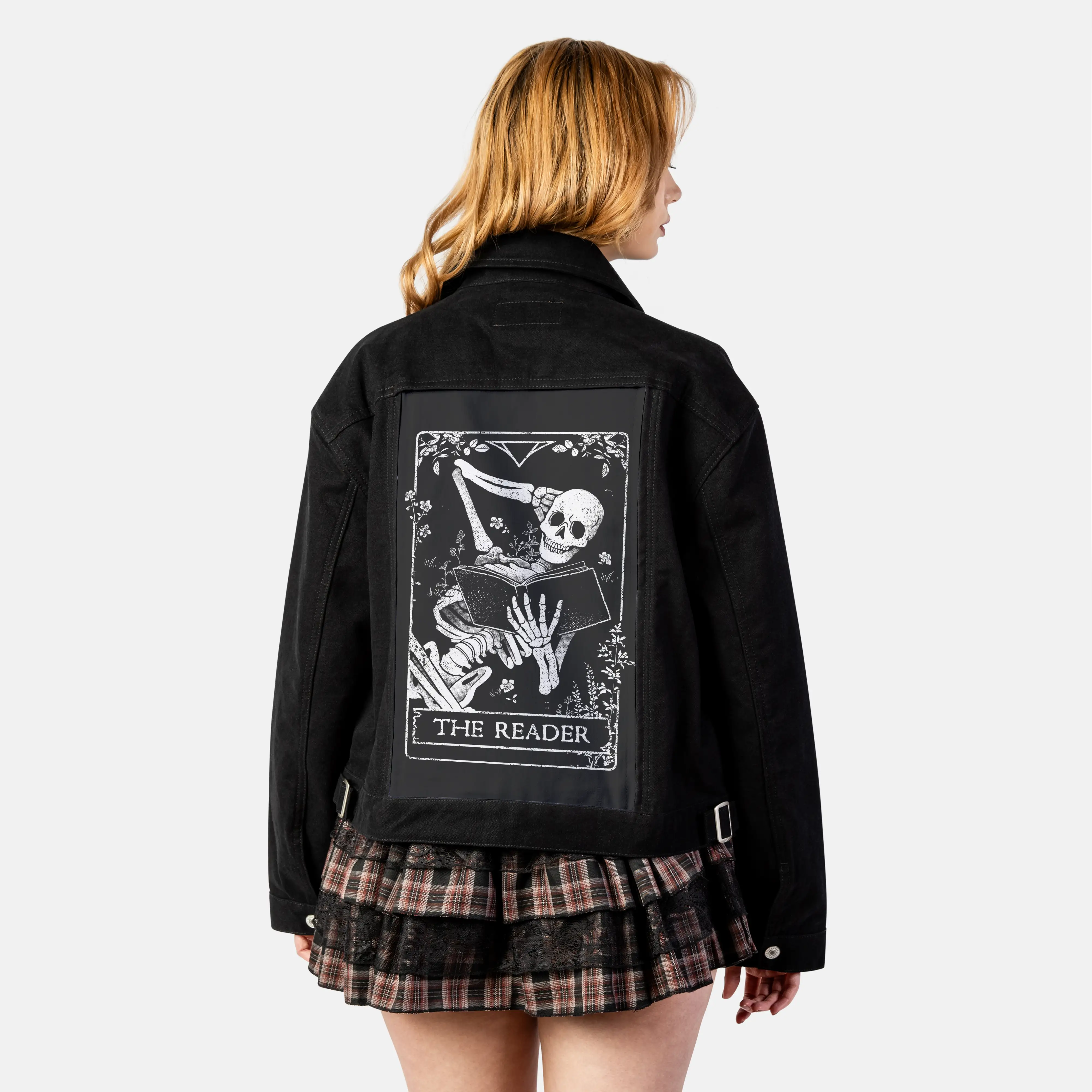 thereader patch on female atelier canvas jacket in nightfall