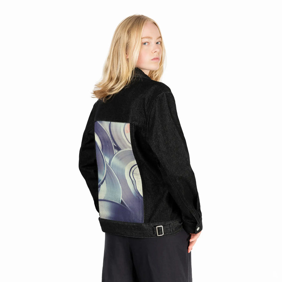 vinylsingles patch on female og denim jacket in raven